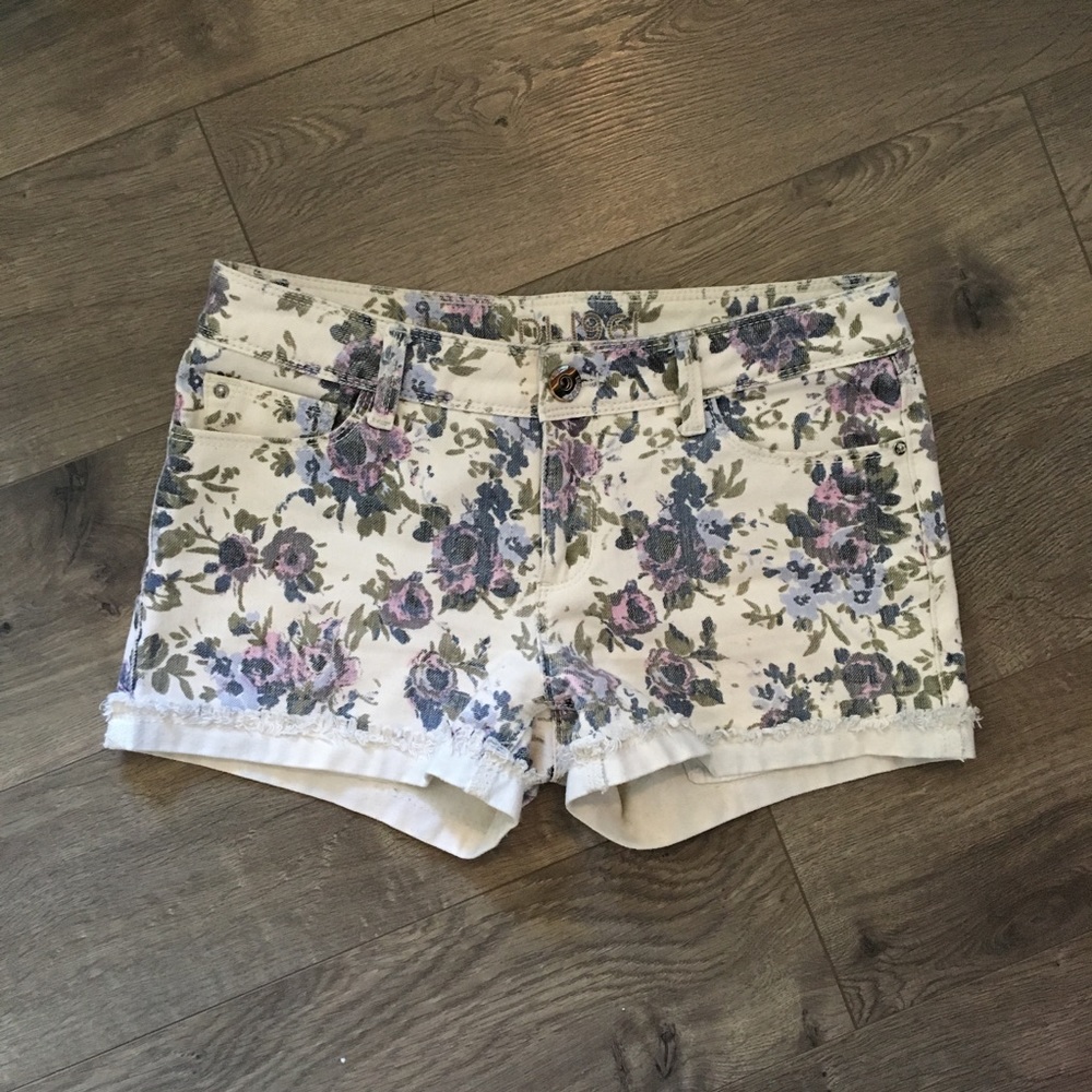 DL1961 Stella Floral Shorts